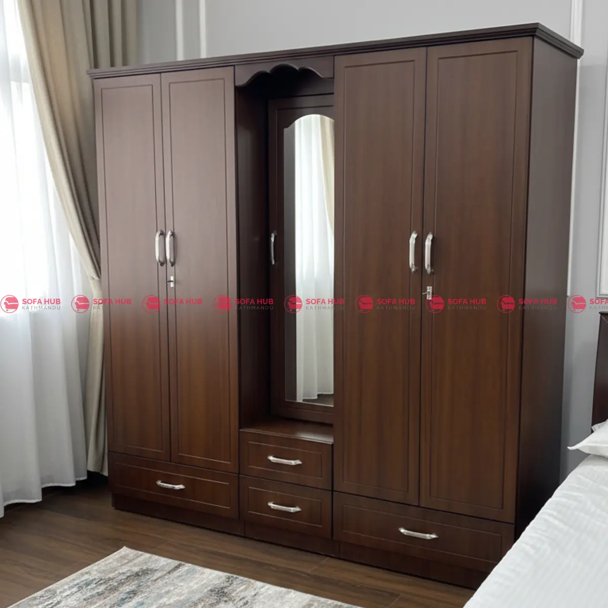 Luxury 5 Door Royal Daraz 1